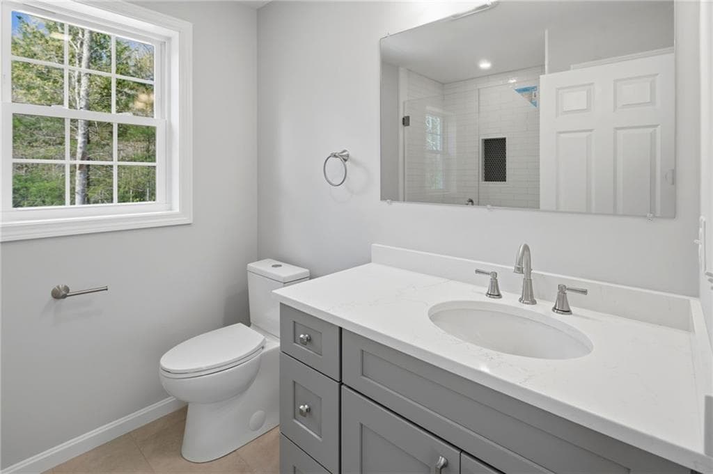 14 Elaine Drive photo 17