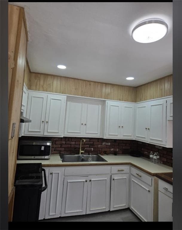 Single Family Residence at 25 Wilson Street, West Warwick, photo 4 of 5