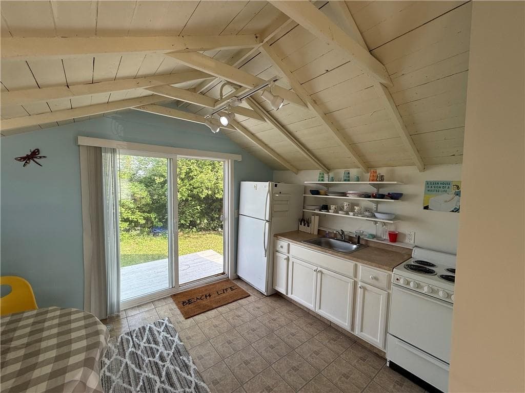 64 61 Burnside Avenue photo 9