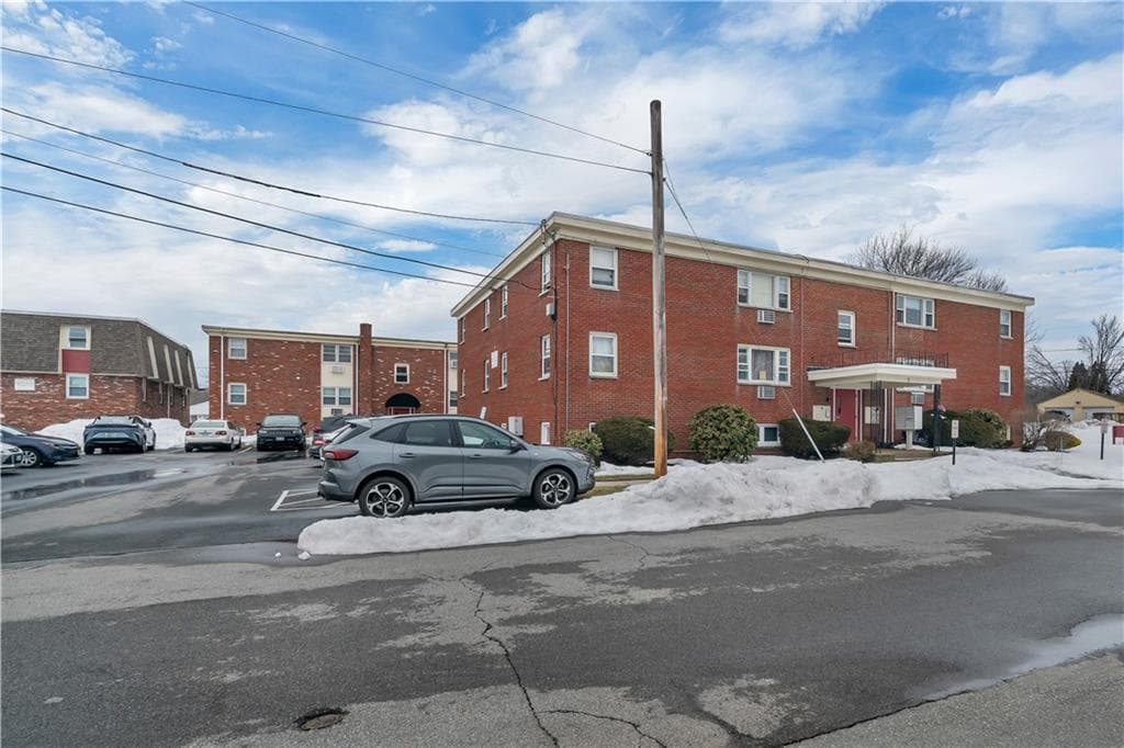 5 GARIBALDI Street UNIT 33 photo 15