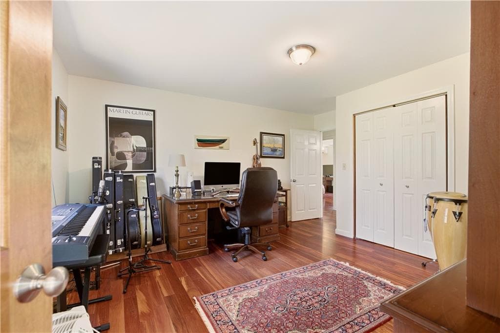 Single Family Residence at 81 Seapowet Avenue, Tiverton, photo 19 of 49