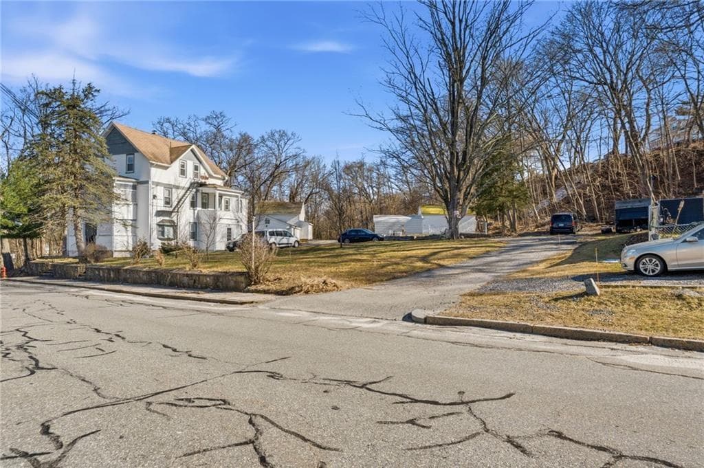 413 Manville Road photo 13