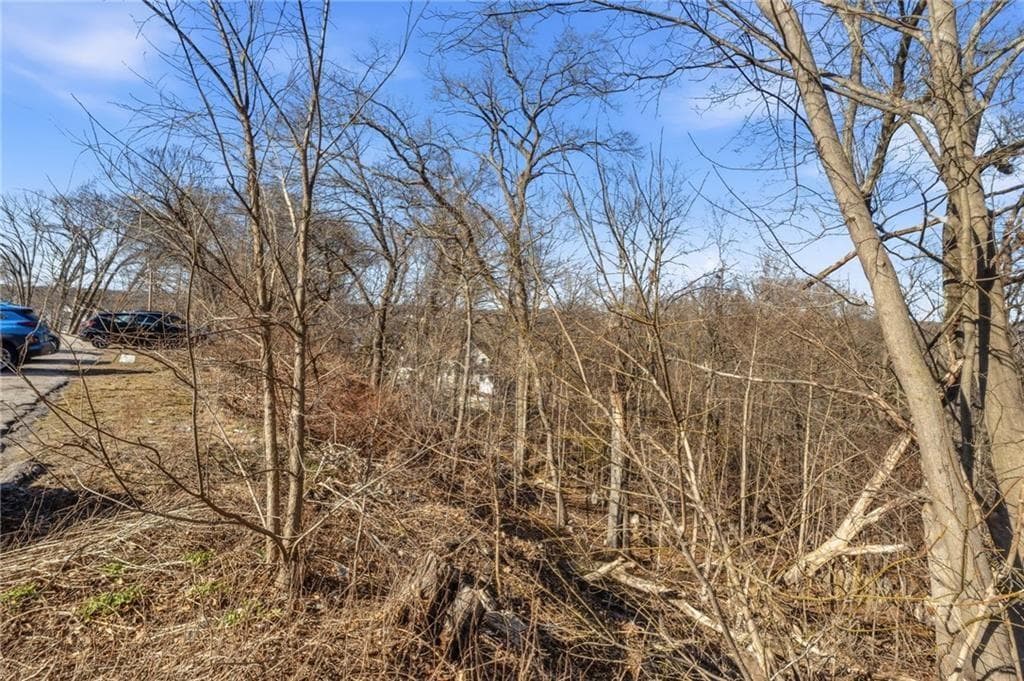 413 Manville Road photo 16