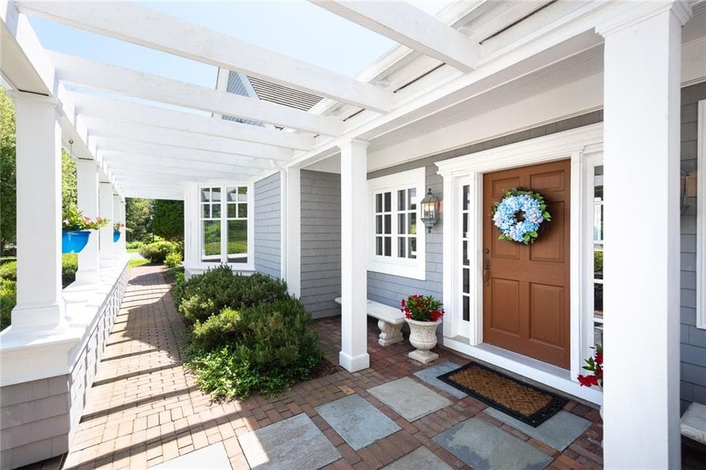 Single Family Residence at 29 Reliance Drive, Bristol, photo 12 of 49