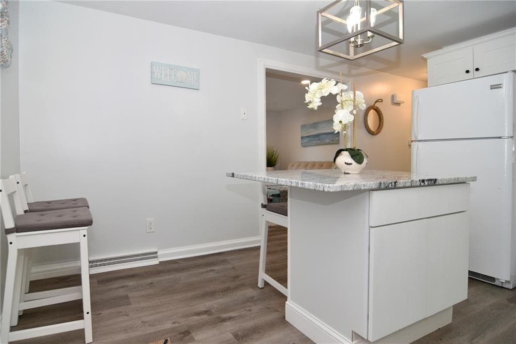 Multi Family at 194 South Pier Road, Narragansett, photo 10 of 30