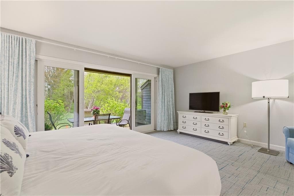 Condominium at 150 Bay View Drive UNIT 2, Jamestown, photo 8 of 22