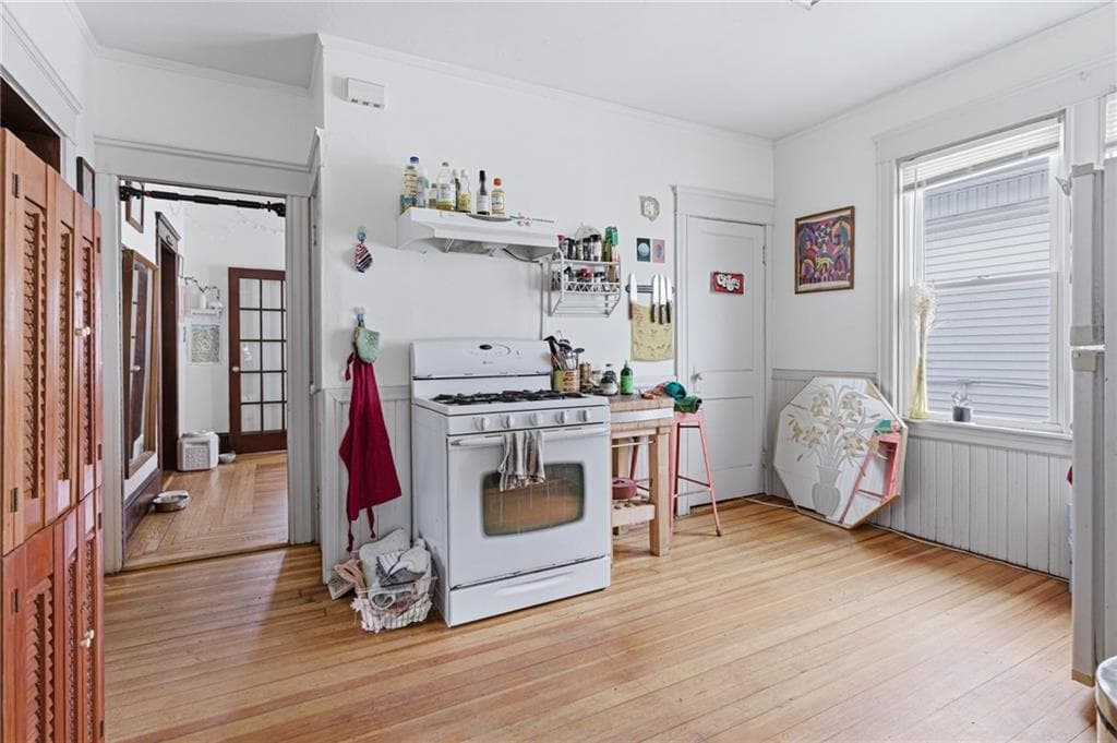 Multi Family at 72 Academy Avenue, Providence, photo 11 of 29