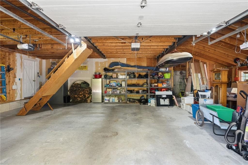 219 West Reach Drive photo 32