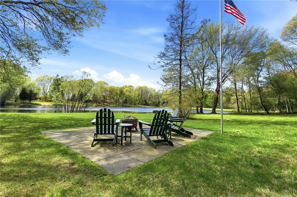 219 West Reach Drive photo 8