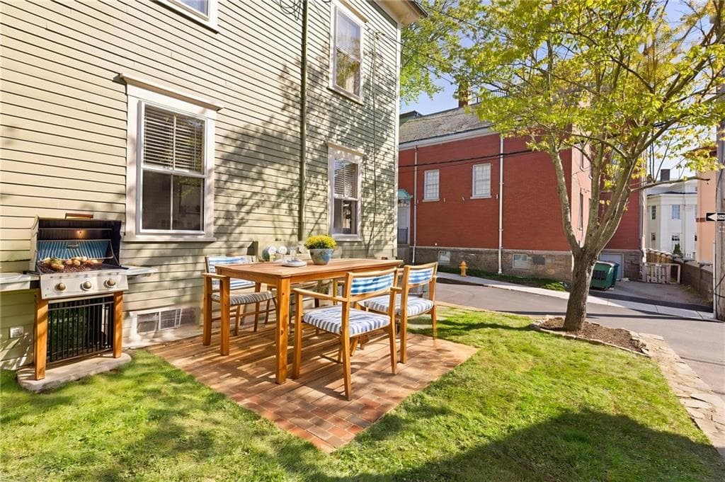 18 Barney Street UNIT 2 photo 27