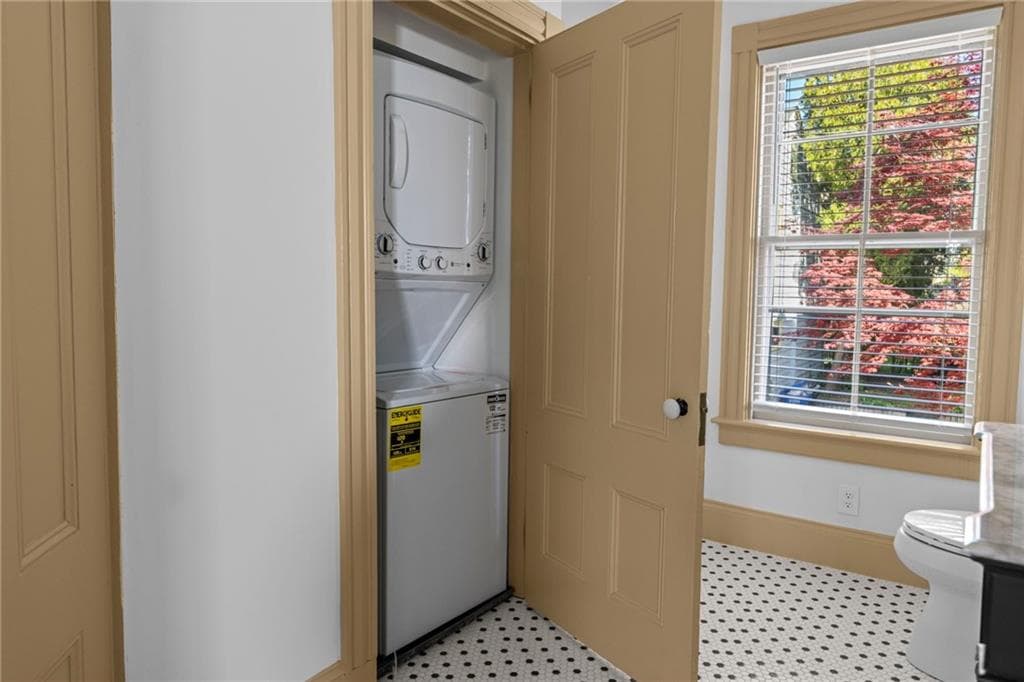 18 Barney Street UNIT 2 photo 14