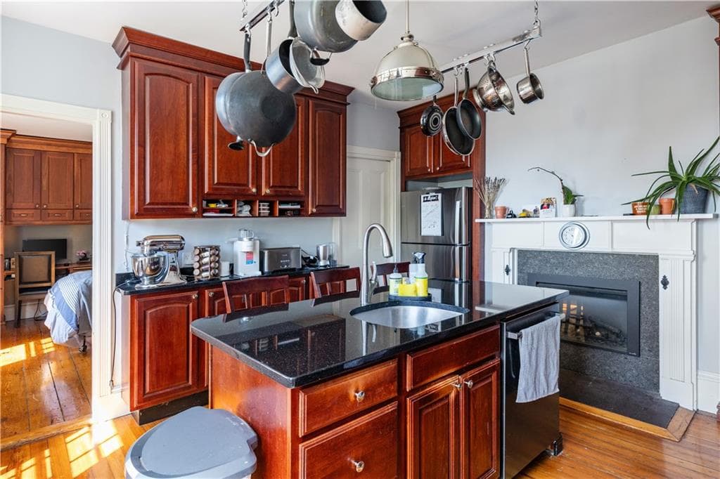Condominium at 48 North Court UNIT 3, Providence, photo 7 of 30