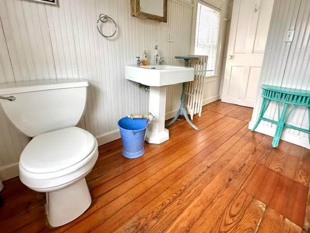 545 Center Road photo 22