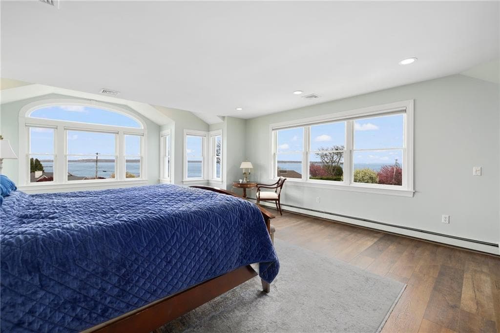 75 N Cliff Drive photo 35