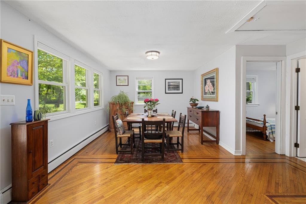 Single Family Residence at 10 Summer Street, Jamestown, photo 6 of 23