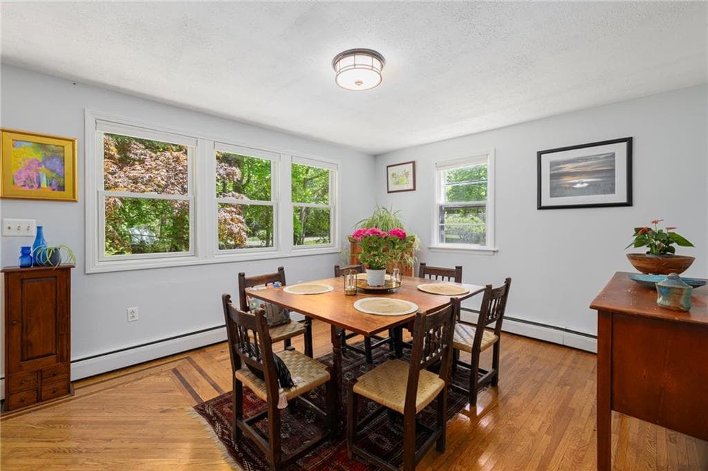 Single Family Residence at 10 Summer Street, Jamestown, photo 5 of 23