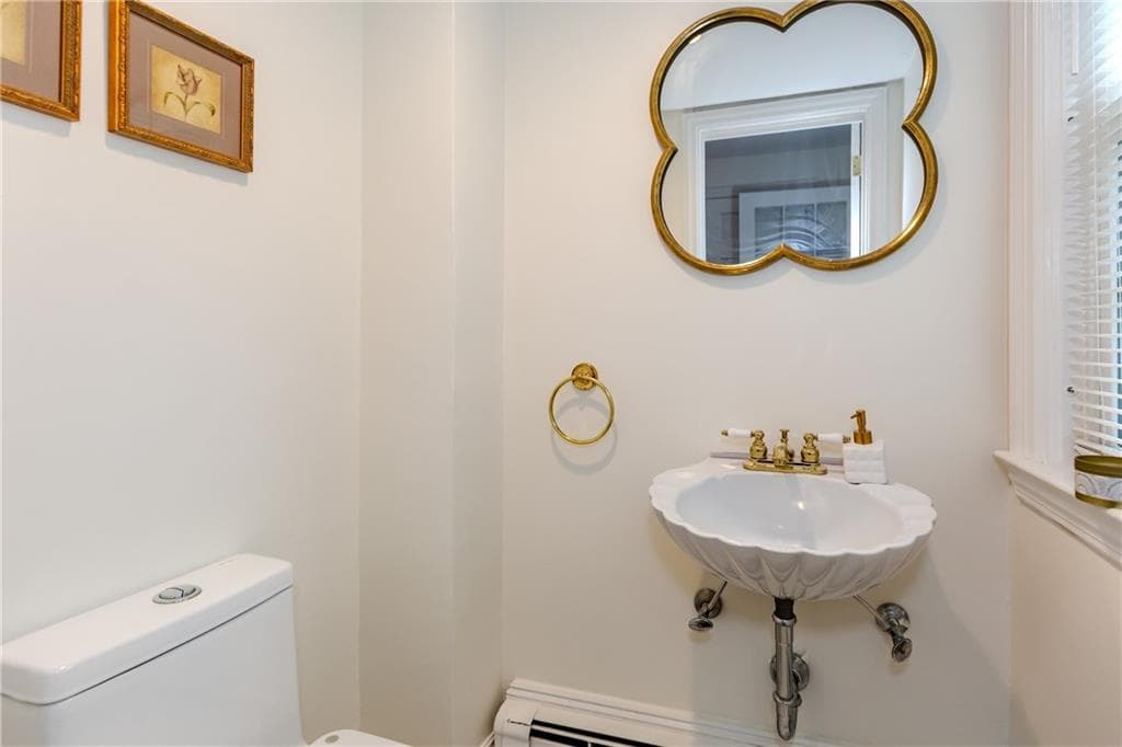Single Family Residence at 7 White Birch Road, Cranston, photo 24 of 45