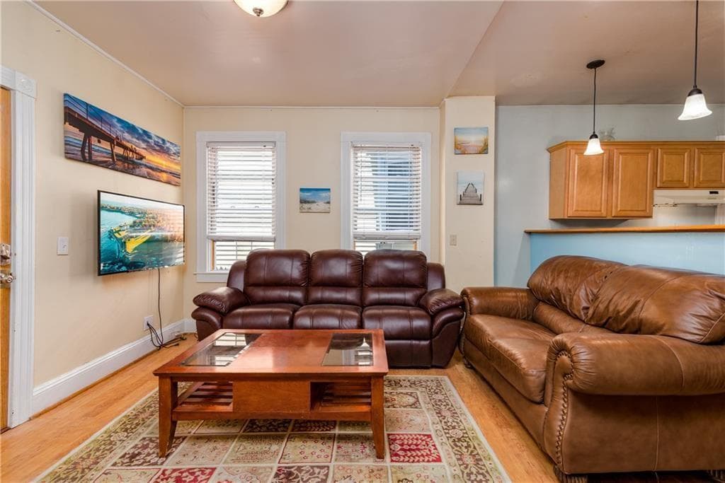 9 Ann Street photo 5