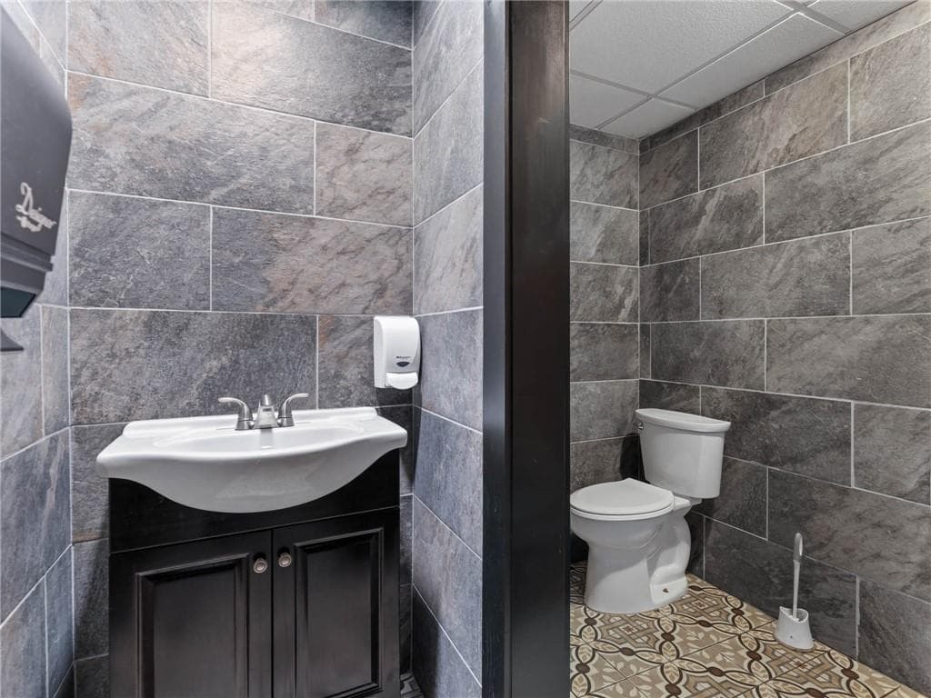 176 Columbus Avenue photo 16