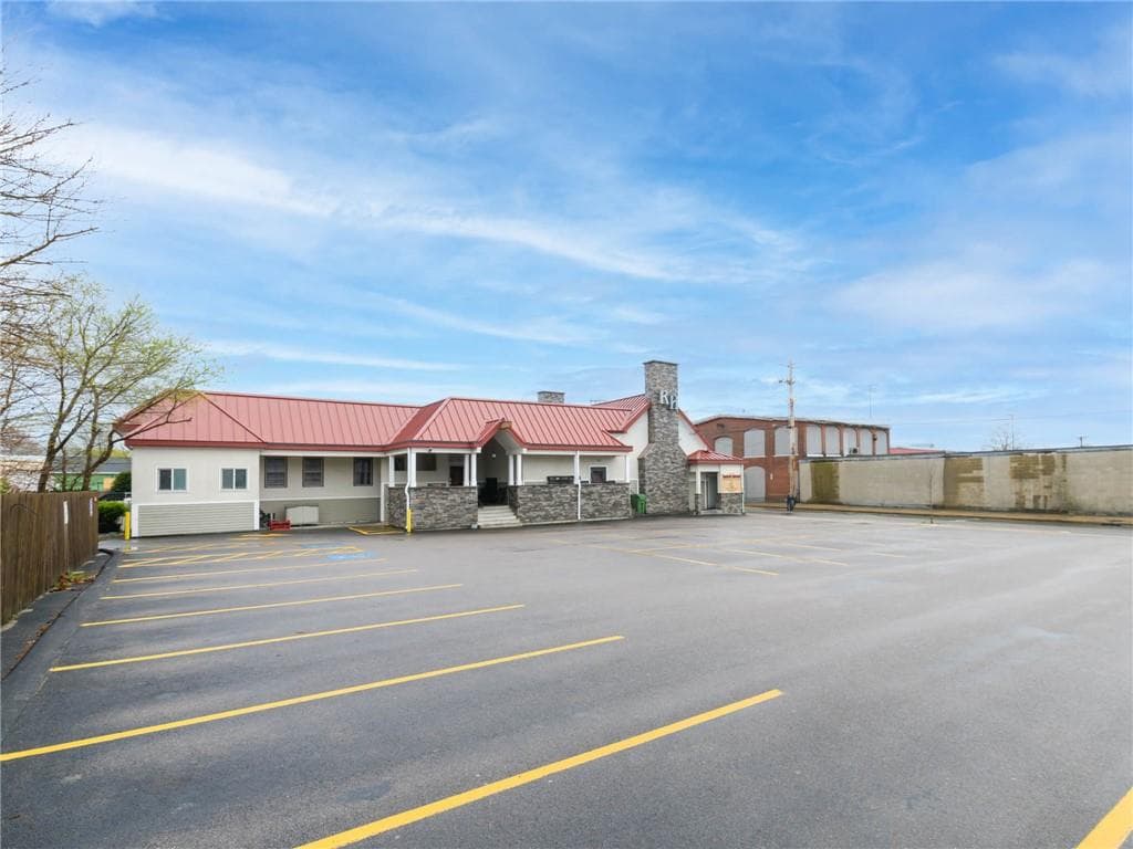 176 Columbus Avenue photo 45
