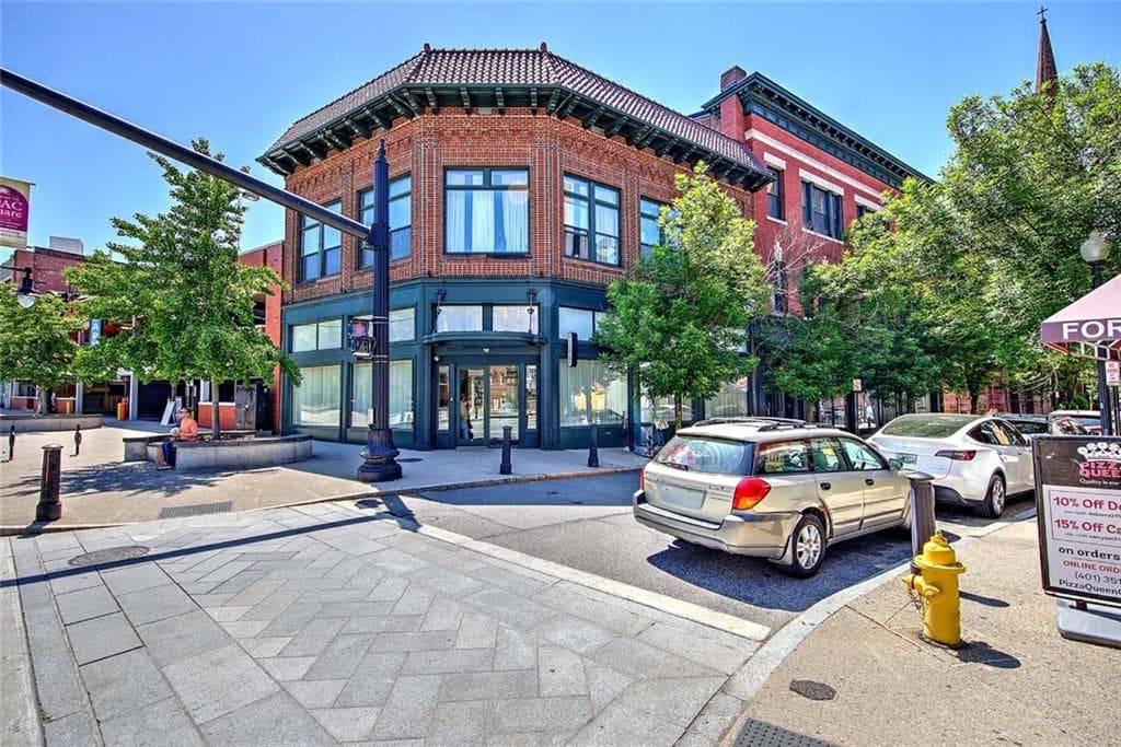 225 Weybosset Street UNIT 6