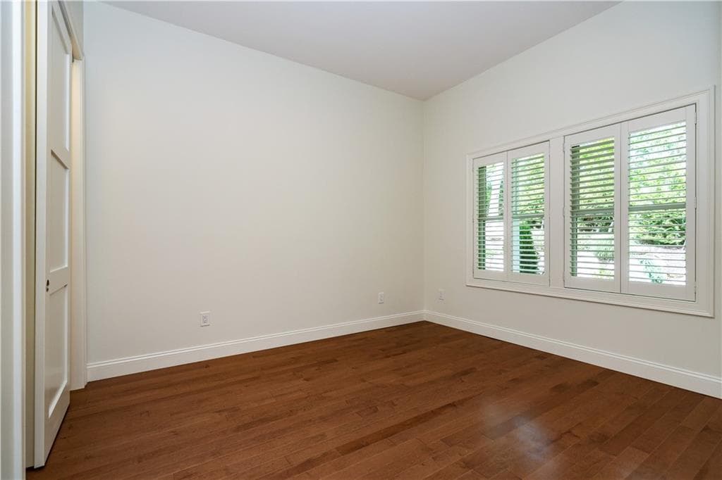 15 Hampton Road UNIT 20 photo 40