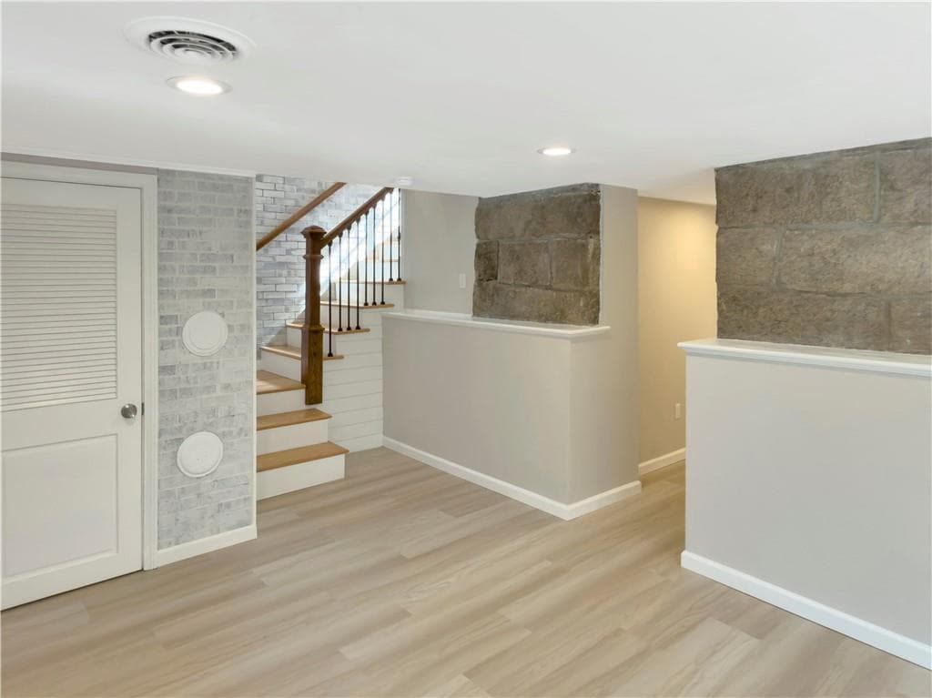 Single Family Residence at 2185 Post Road, South Kingstown, photo 20 of 37
