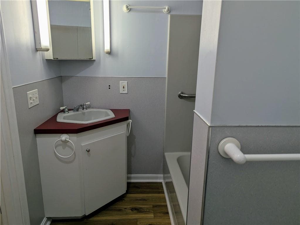 Single Family Residence at 2185 Post Road, South Kingstown, photo 33 of 37