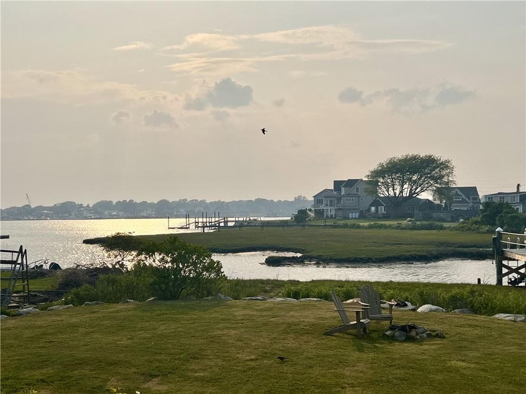 Single Family Residence at 26 Conch Road, Narragansett, photo 5 of 26