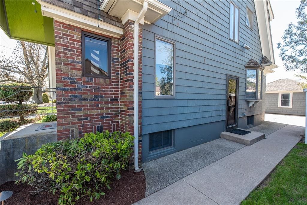 Commercial,Commercial Sale at Cranston, photo 2 of 37