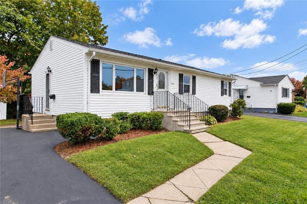 90 Jacksonia Drive