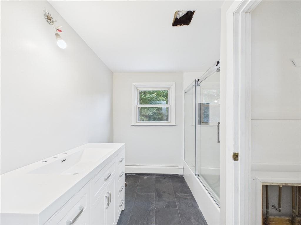 Single Family Residence at 90 Jacksonia Drive, North Providence, photo 15 of 21