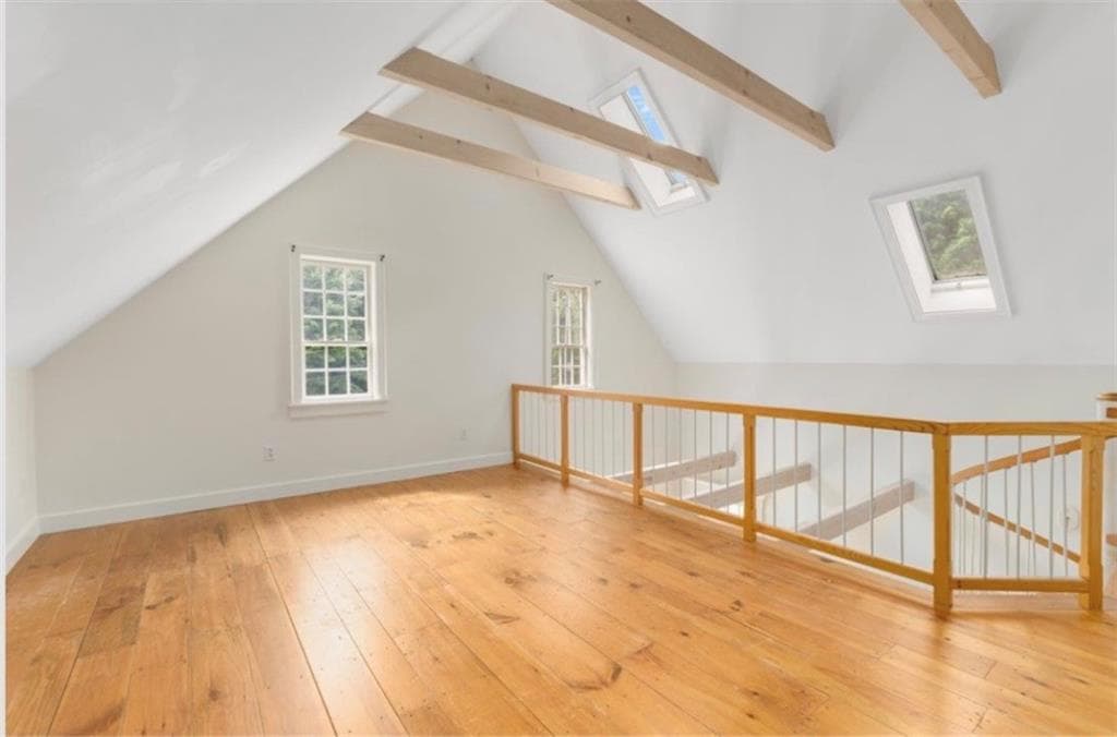250 264 Ide Road photo 16