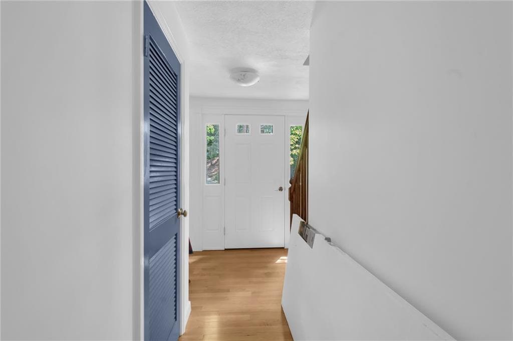 12 Howard Road photo 36