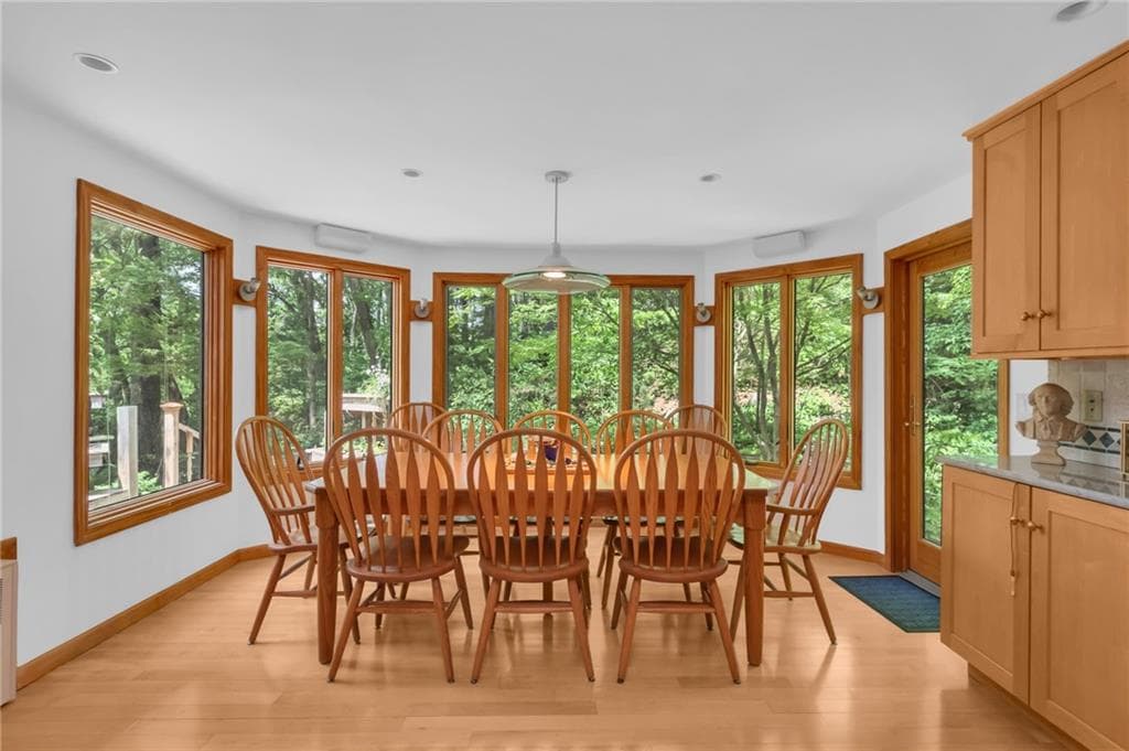 12 Howard Road photo 5