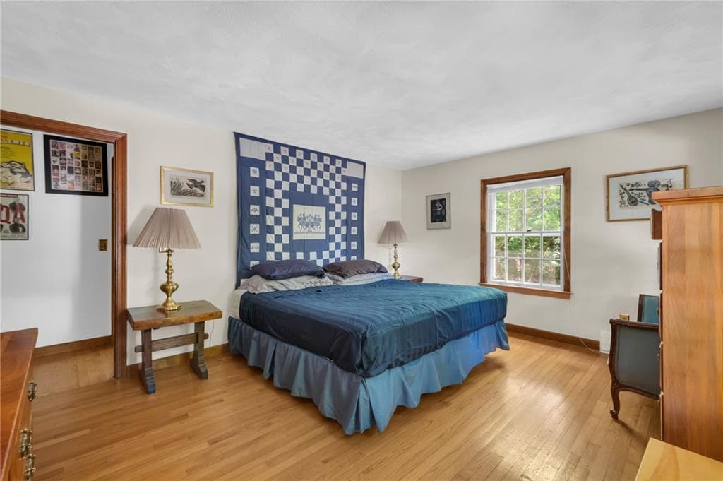 12 Howard Road photo 24