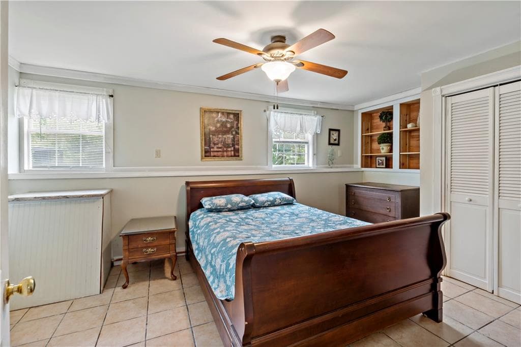 57 SHEILA Drive photo 26