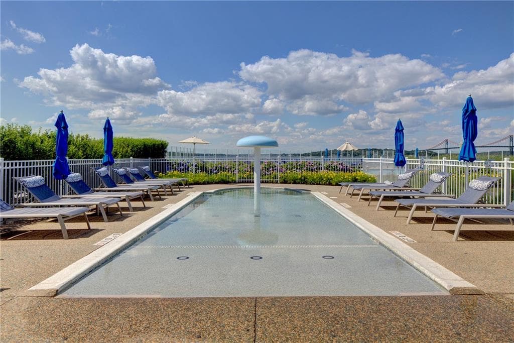 34 Wimbledon Circle photo 40