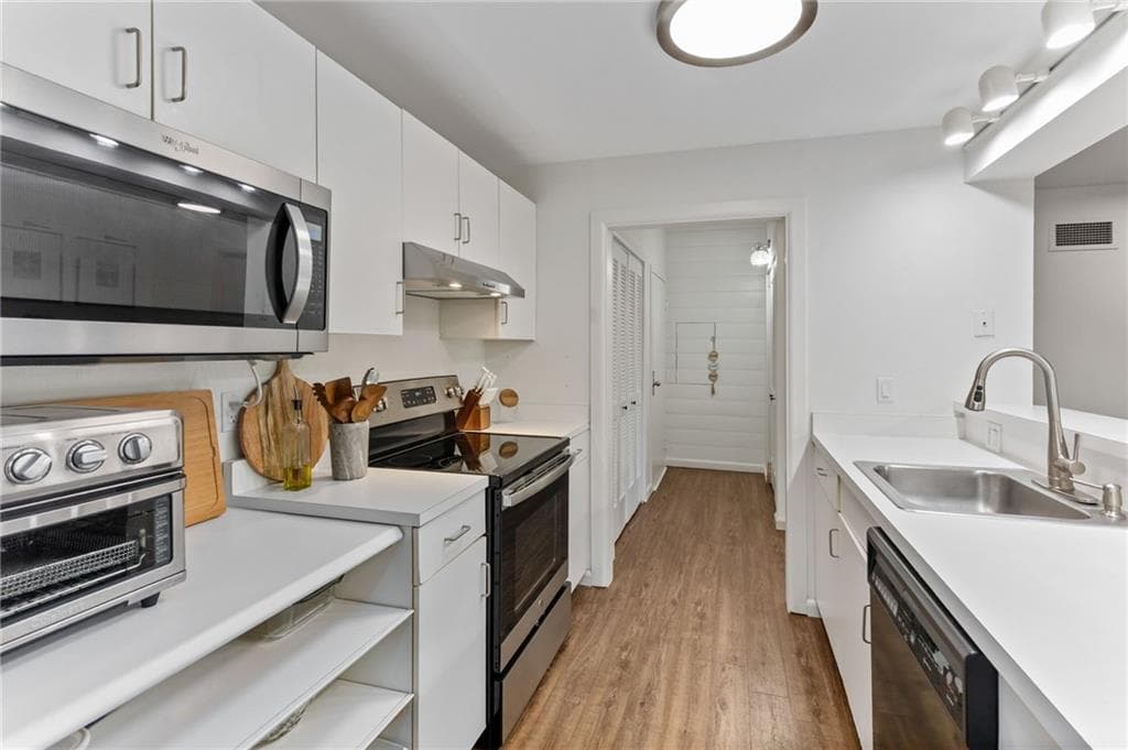 Condominium at 494 Woonasquatucket Avenue UNIT 416, North Providence, photo 17 of 43