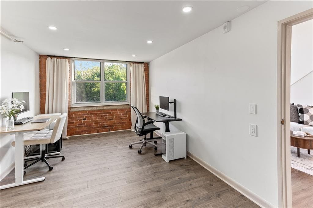 Condominium at 494 Woonasquatucket Avenue UNIT 416, North Providence, photo 32 of 43