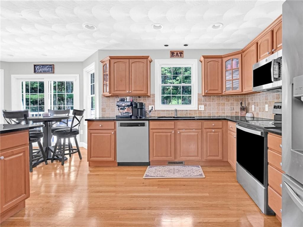 5 WEYMOUTH Lane photo 5