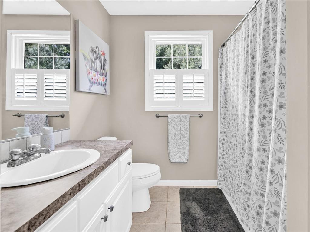 5 WEYMOUTH Lane photo 31