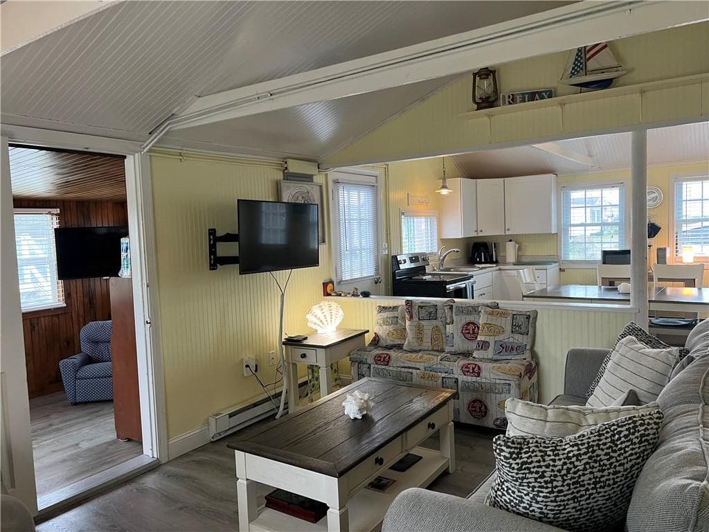 271 E Great Island Road photo 13