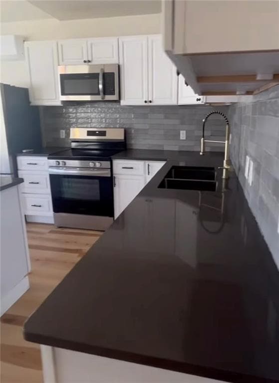 Multi Family at 460 458 Smithfield Avenue, Pawtucket, photo 3 of 24
