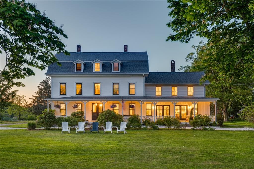 919 A Matunuck School House Road