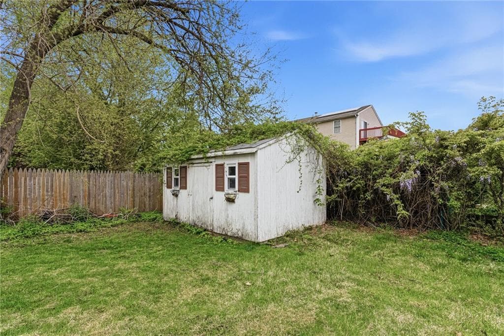 20 Stewart Street photo 36
