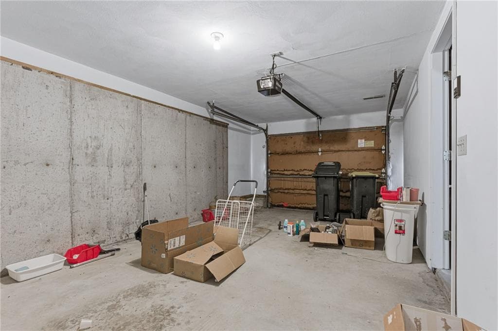 Condominium at 9 Tamarac Drive UNIT D, Smithfield, photo 23 of 35