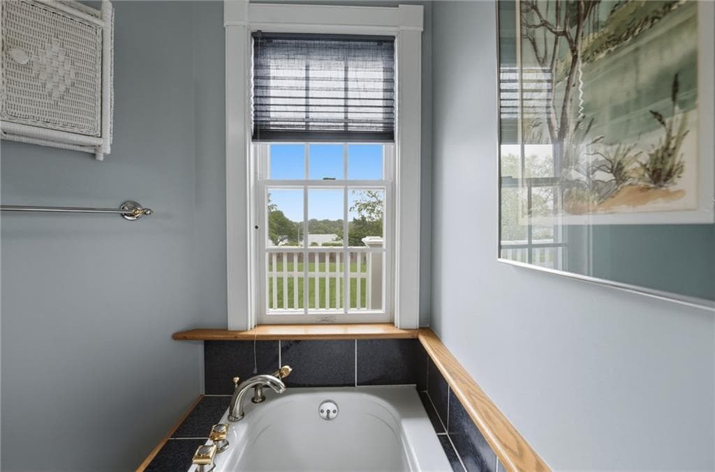 112 West Willow Lane photo 49