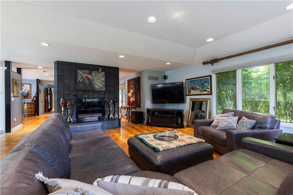 140 White Birch Circle photo 16