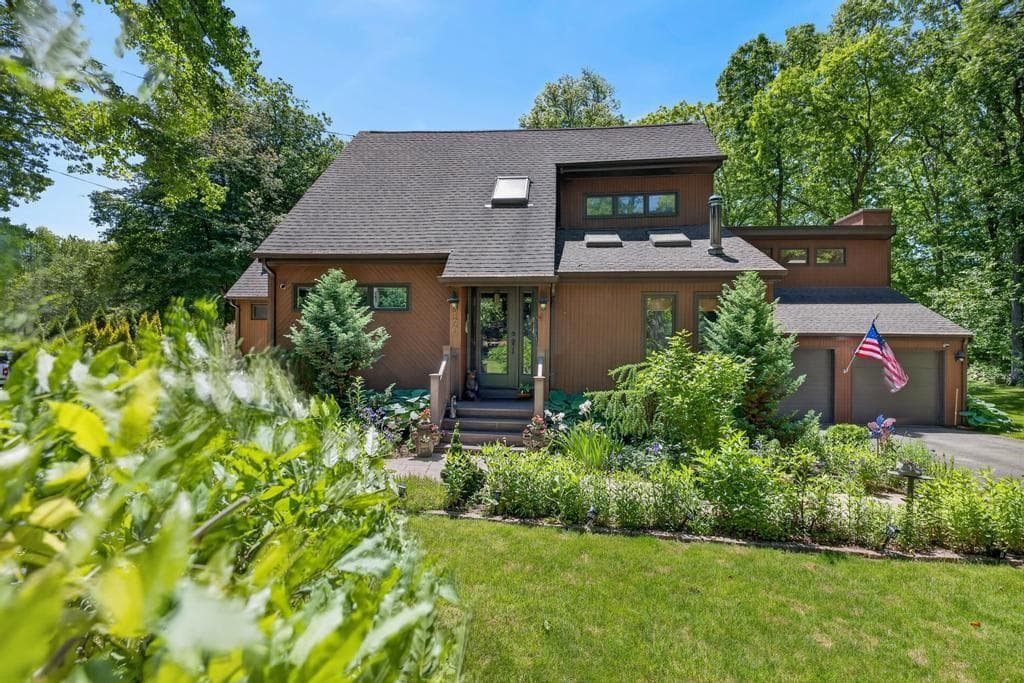 190 Stoney Hollow Road photo 2